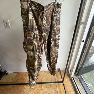 UFO CAMO PARACHUTE PANTS VINTAGE
